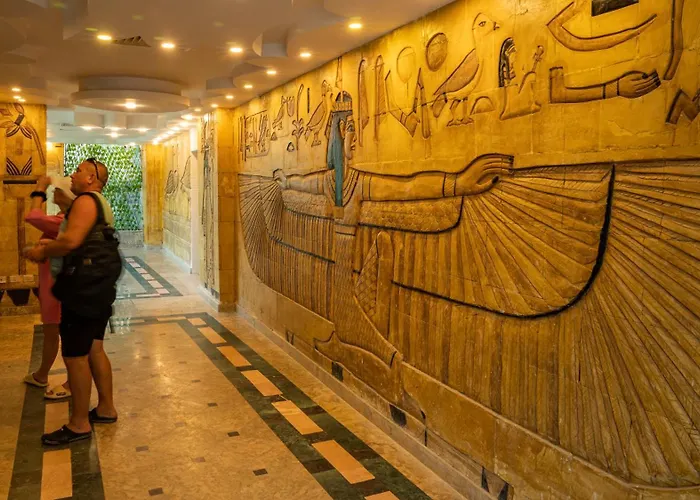 Hotel Moreno & 4*